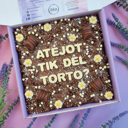 Prabangus belgiško šokolado brownis su Jūsų žinute