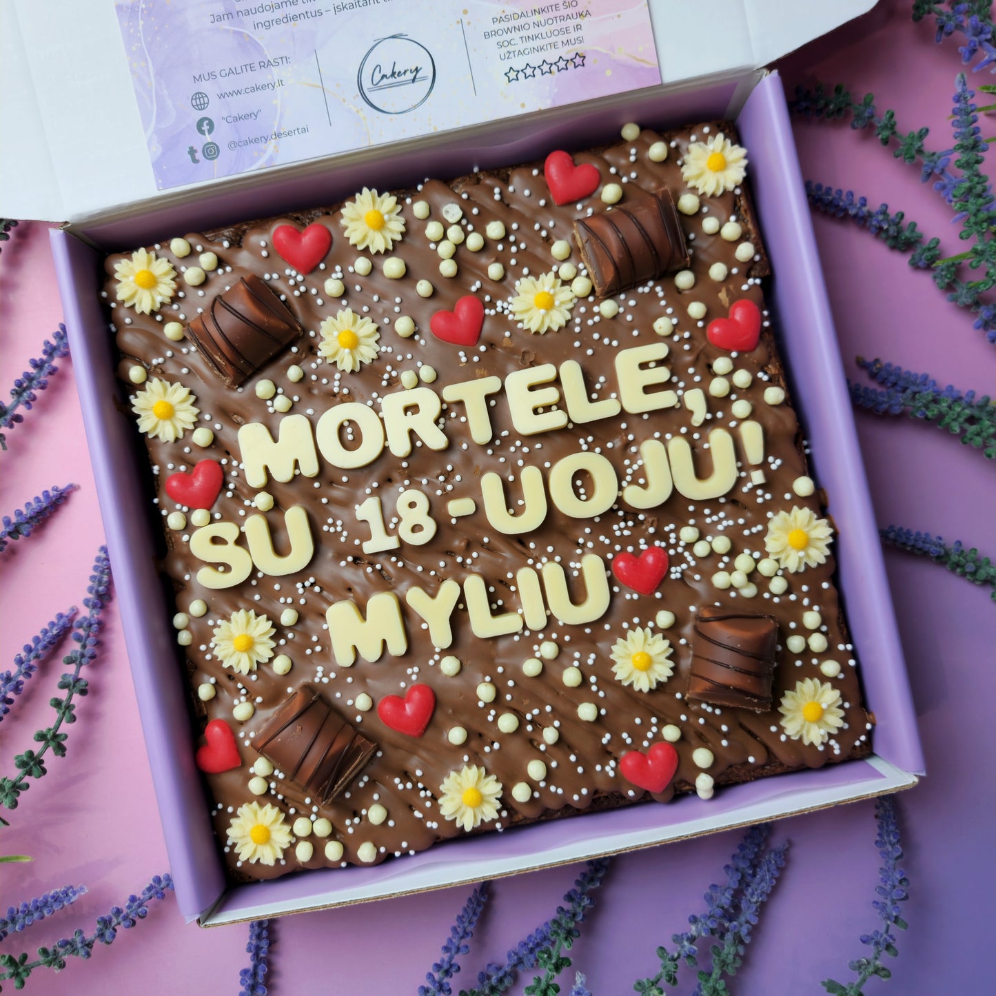 Prabangus belgiško šokolado brownis su Jūsų žinute