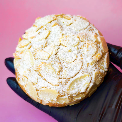 Almond croissant